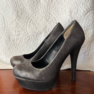 Jennifer Lopez Silver Heels